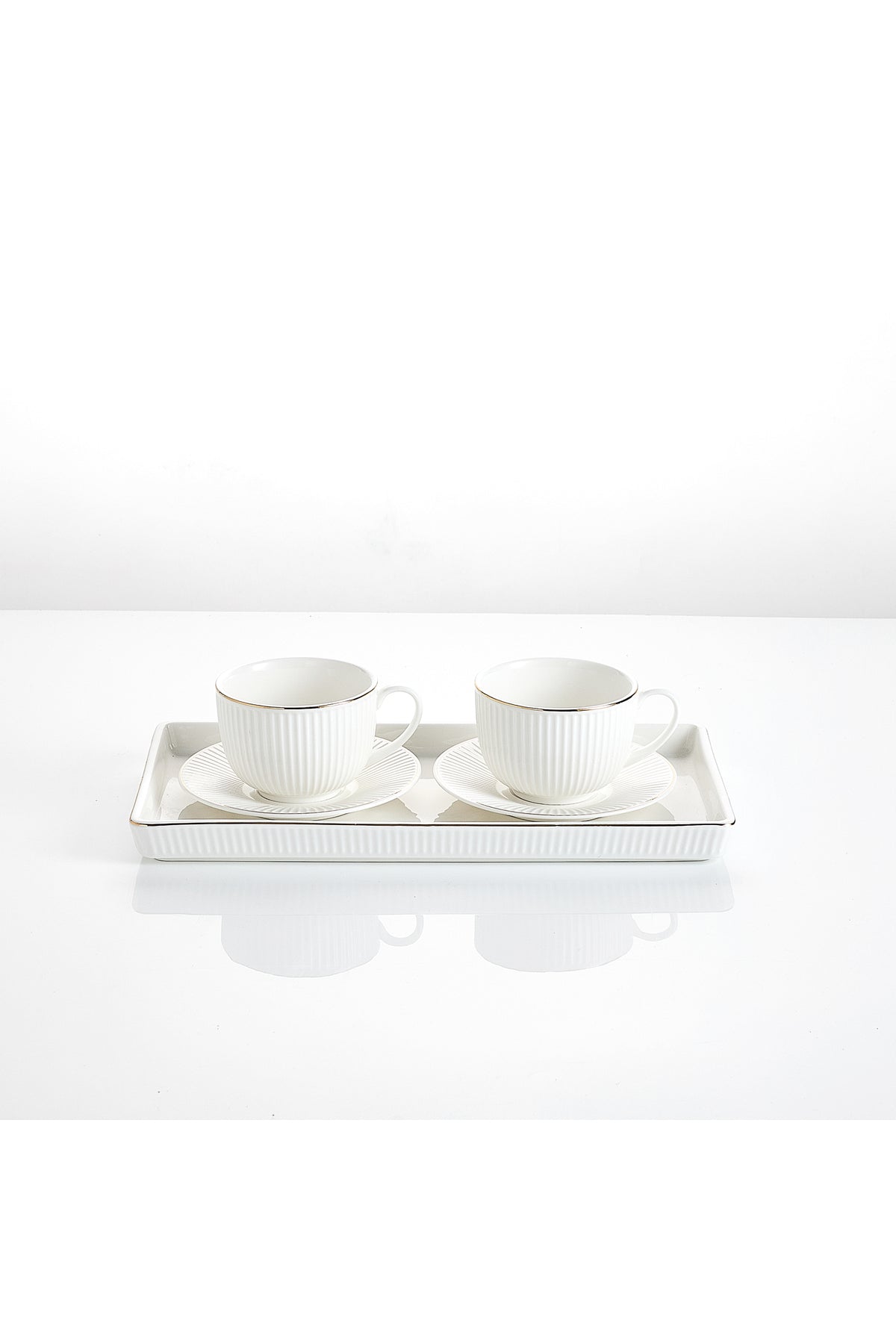Set Servire Cafea - 2 Cești 190ml, 2 Farfurioare și platou Porțelan - Royal Alb
