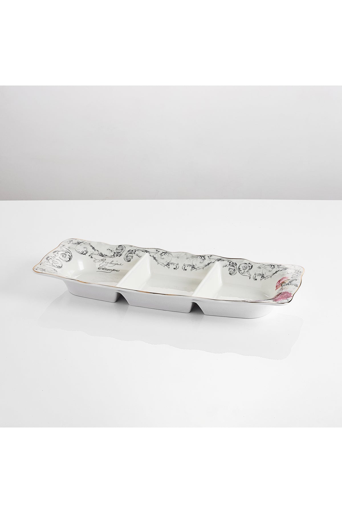 Platou compartimentat 3 secțiuni porțelan model floral vintage, 27 x 14.5 cm