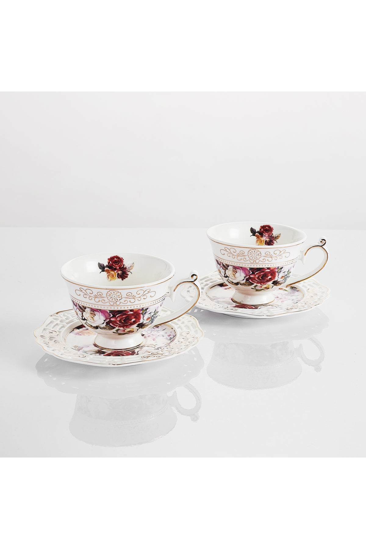 Set 2 cești cafea cu 2 farfurioare rotunde porțelan 200 ml – model floral elegant