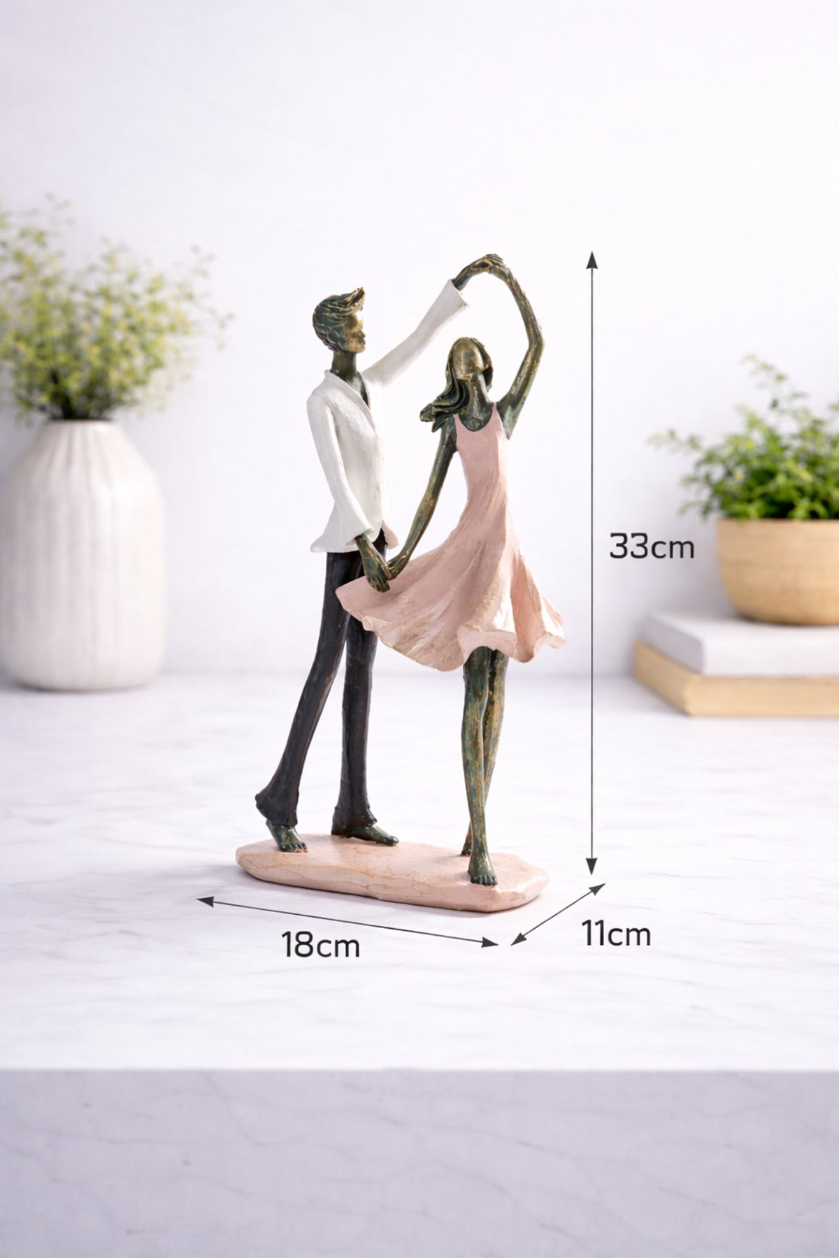 Figurină decorativă cuplu dans, statuetă romantică 33 cm