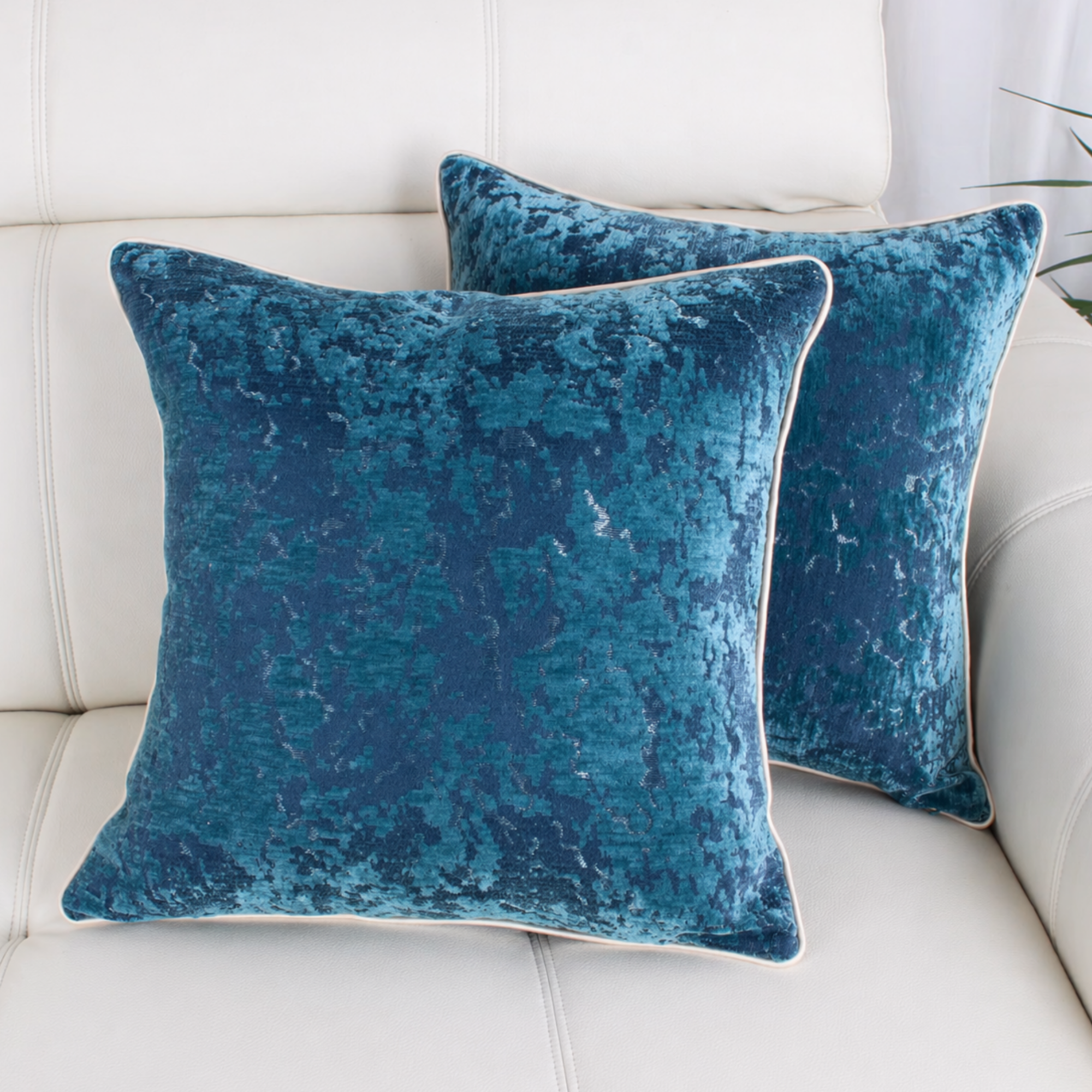 Fata de Perna Decorativa Catifea Premium, Model Marmorat, Fermoar Ascuns – 45 x 45 cm