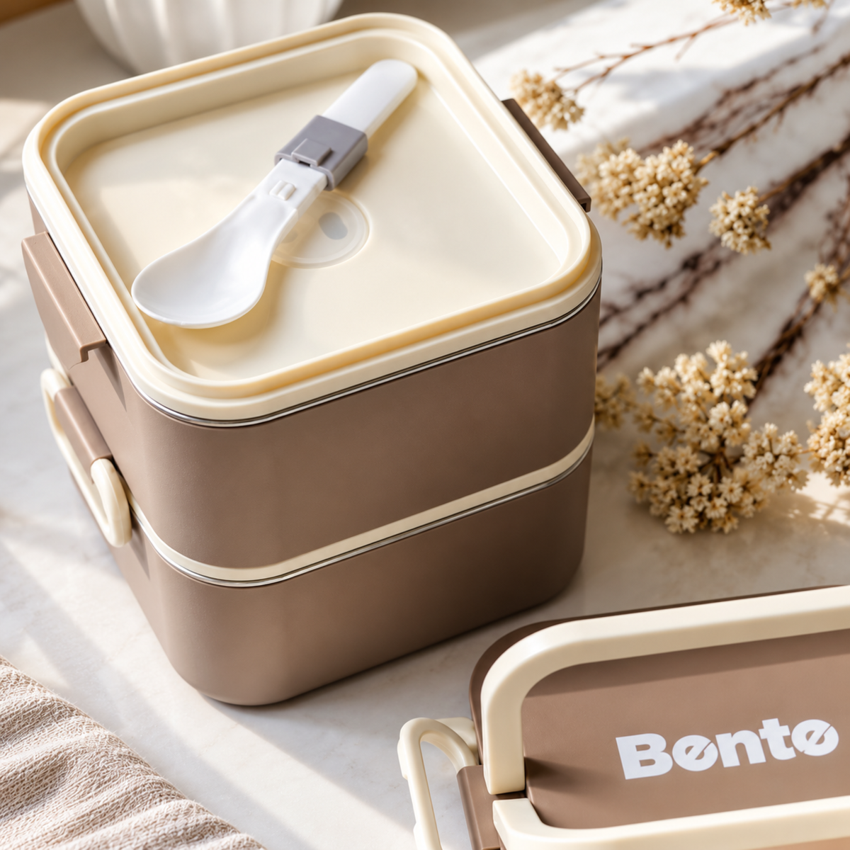 Caserola Termica Bento 2 Compartimente cu Insertii din Inox SUS304, Geanta Termoizolanta Inclusa, 12.5 x 12.5 x 14 cm, Maro