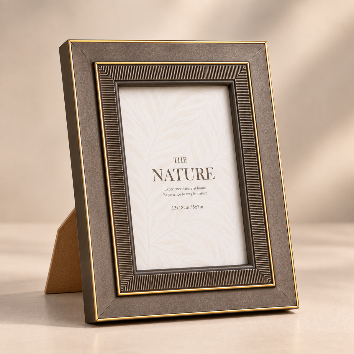 Rama foto decorativa premium design elegant cu detalii aurii, Maro Taupe